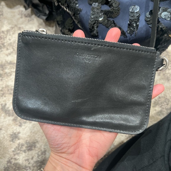 Louis Vuitton Navy Sequin Graffiti Bucket Bag - Picture 15 of 16